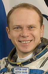 Oleg W. Kotow 