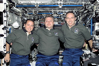 traditional in-flight photo ISS-04