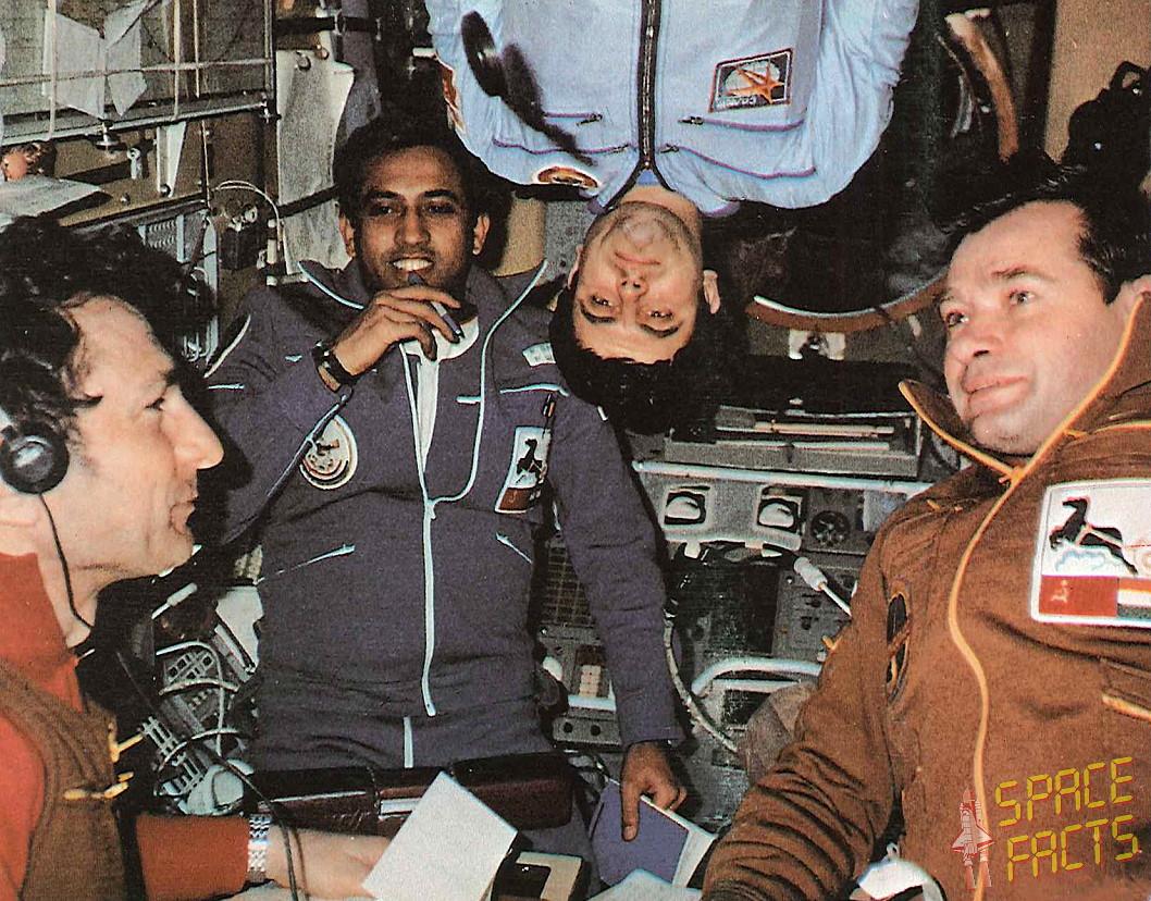 Soyuz T-11 onboard Salyut 7