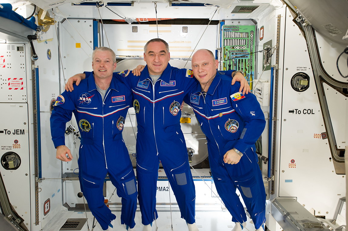 Crew Soyuz TMA-12M inflight