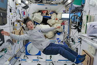 life onboard Tiangong