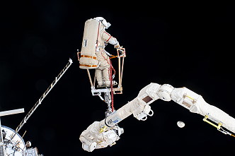 EVA Aleksei Ovchinin on December 19, 2024