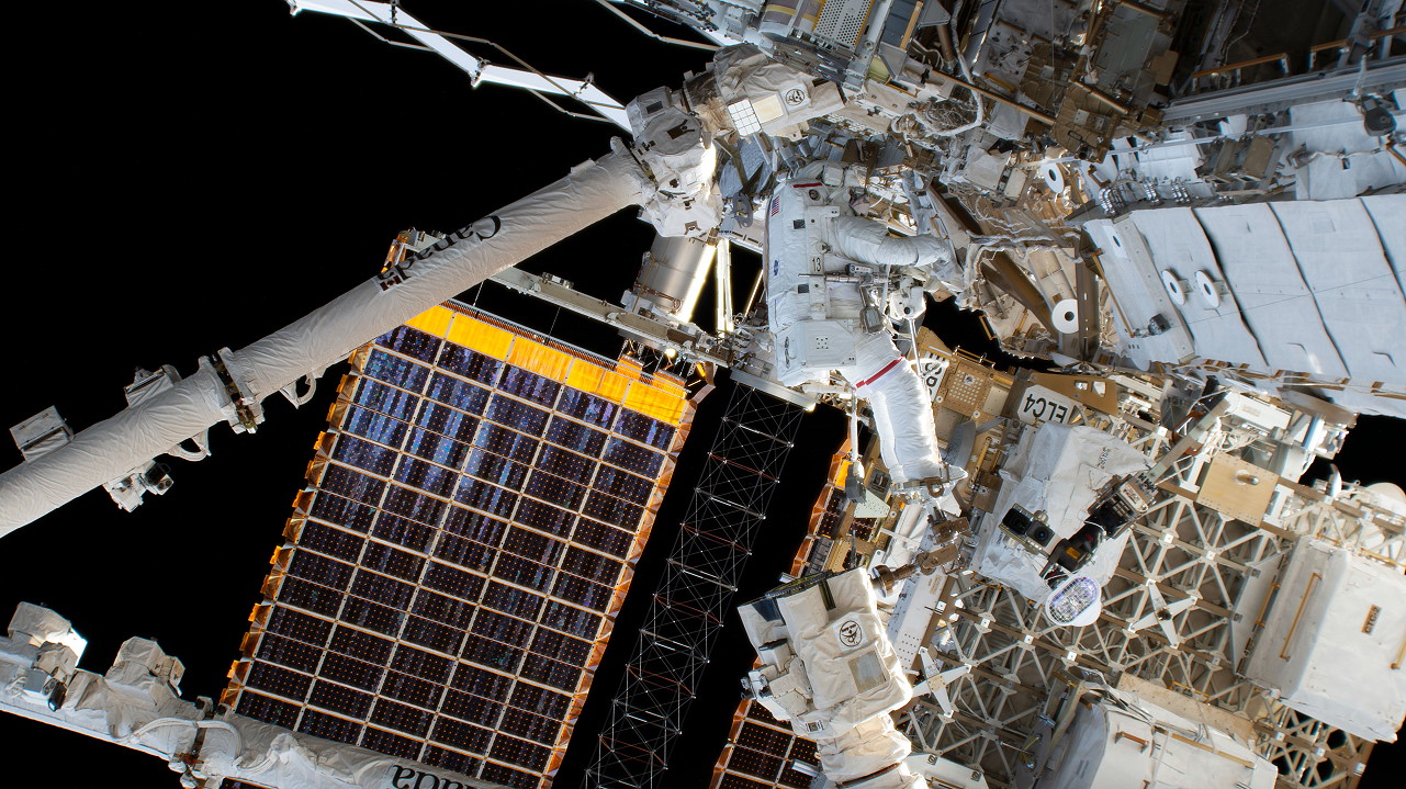 EVA on December 03, 2022