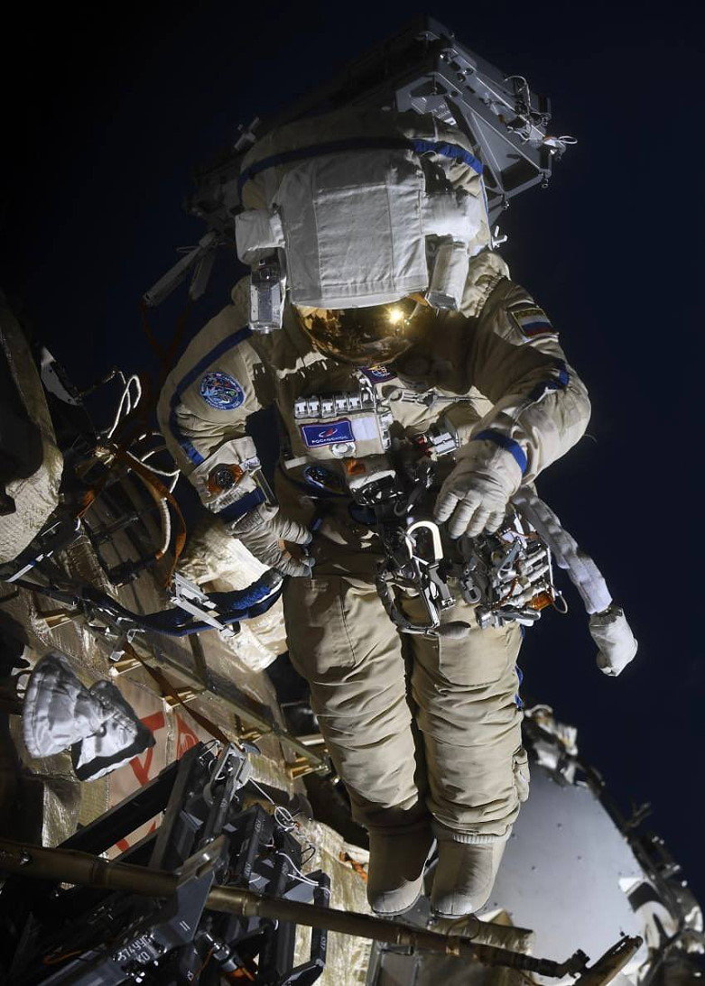 EVA on November 17, 2022