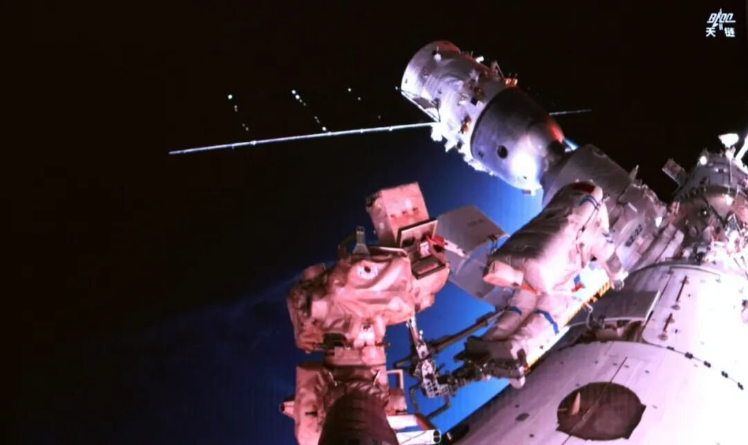 EVA am 16. April 2026