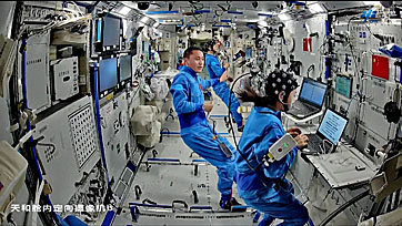 life onboard Tiangong