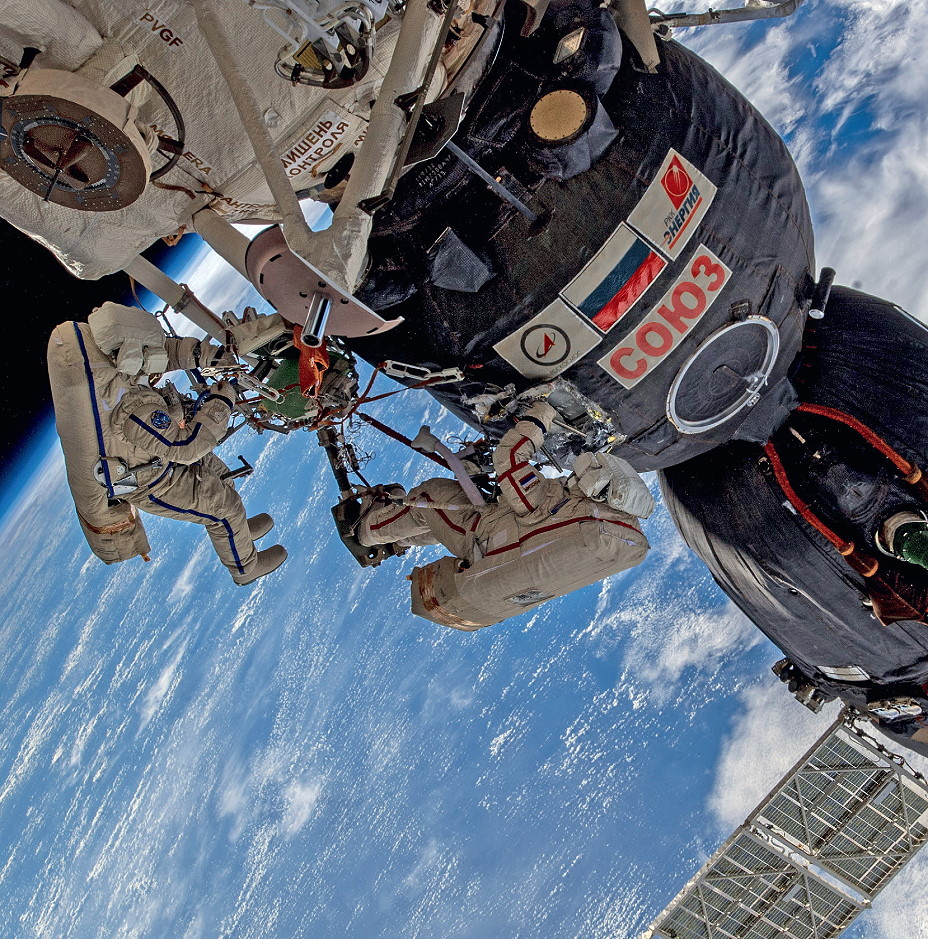 EVA Kononenko und Prokopjew