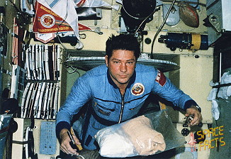 life onboard Salyut 7