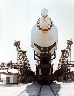 Soyuz 31 rollout