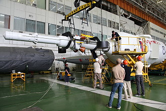 Soyuz MS-06 integration