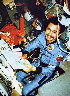 Soyuz T-5 onboard Salyut 7