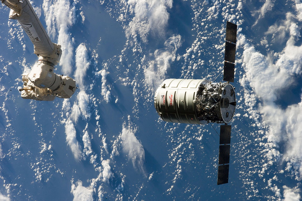 Cygnus arrival