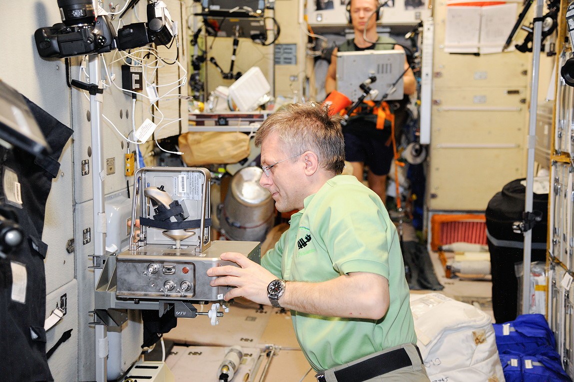 Borissenko im Modul Swesda