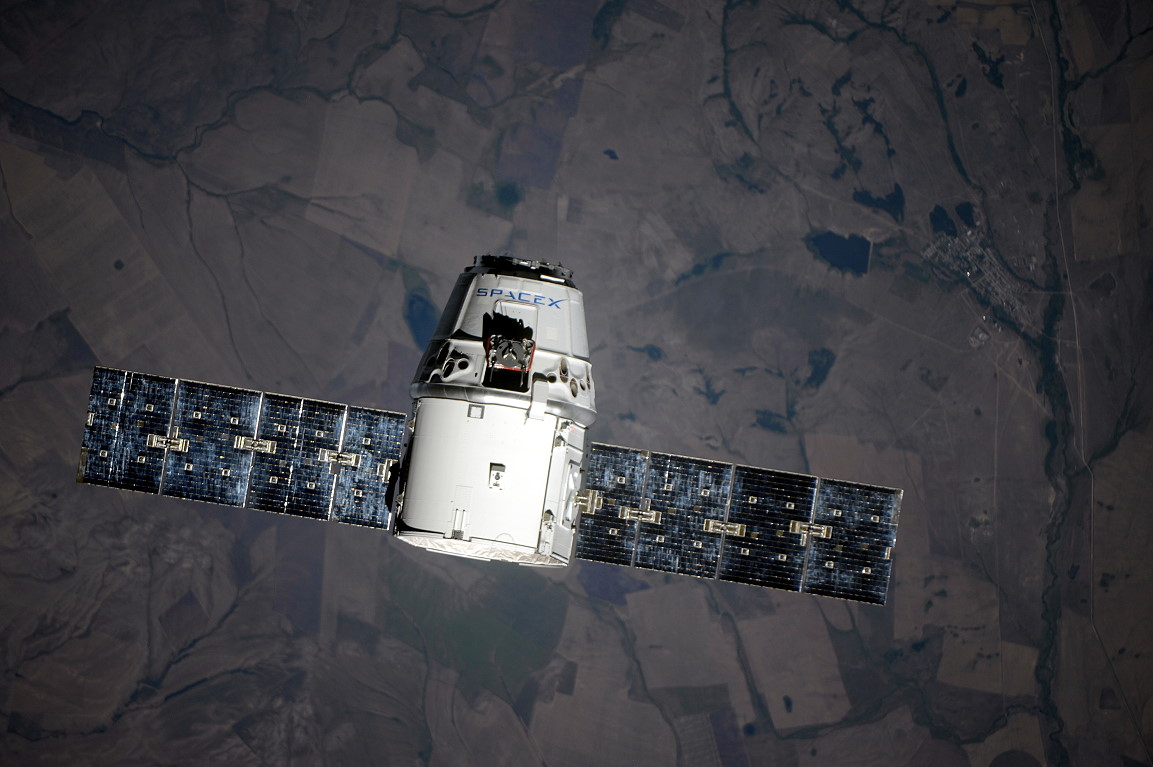 Ankunft Dragon CRS-12