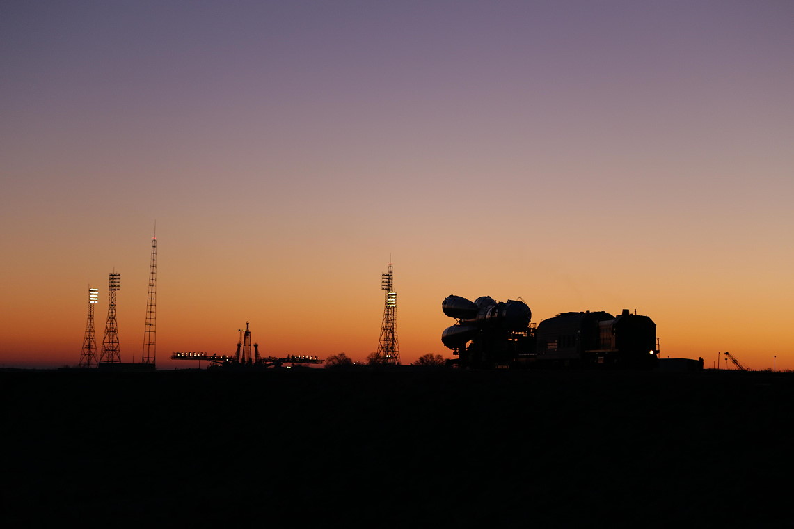 Soyuz MS-11 rollout