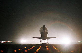 STS-104 landing
