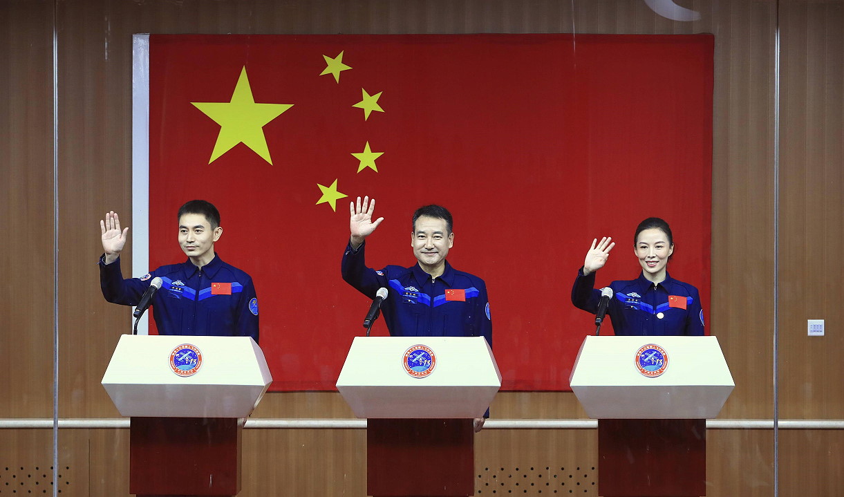 Crew Shenzhou-13
