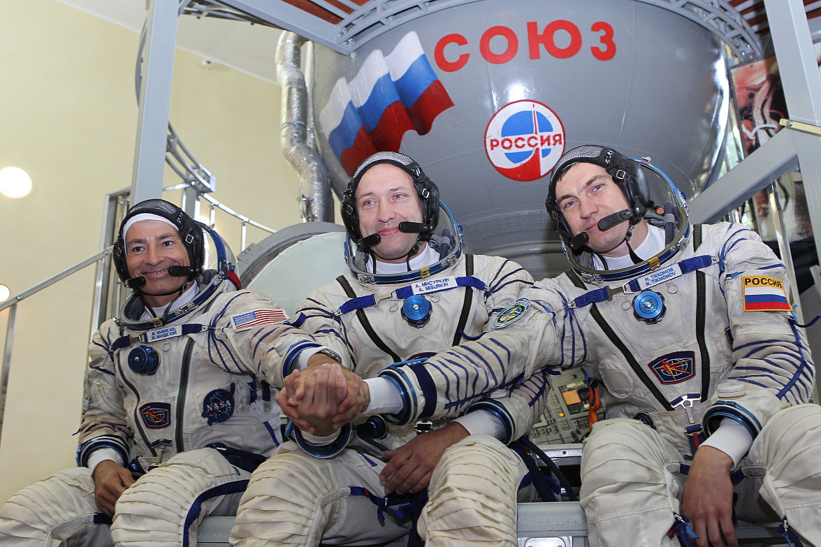 Crew Soyuz MS-02 backup