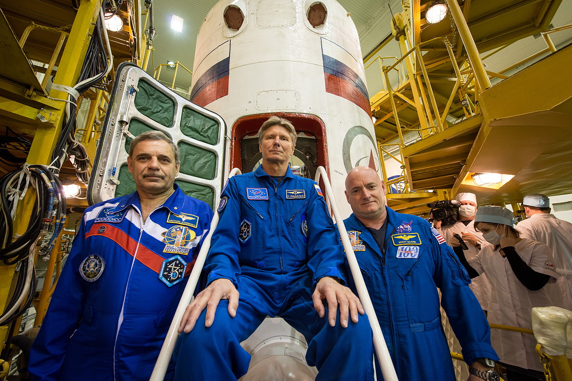Crew Soyuz TMA-16M