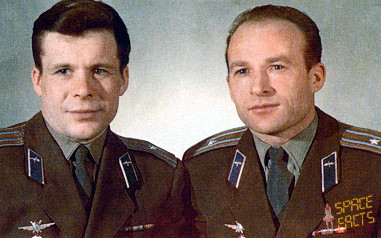 Crew Voskhod 2 (1. double)
