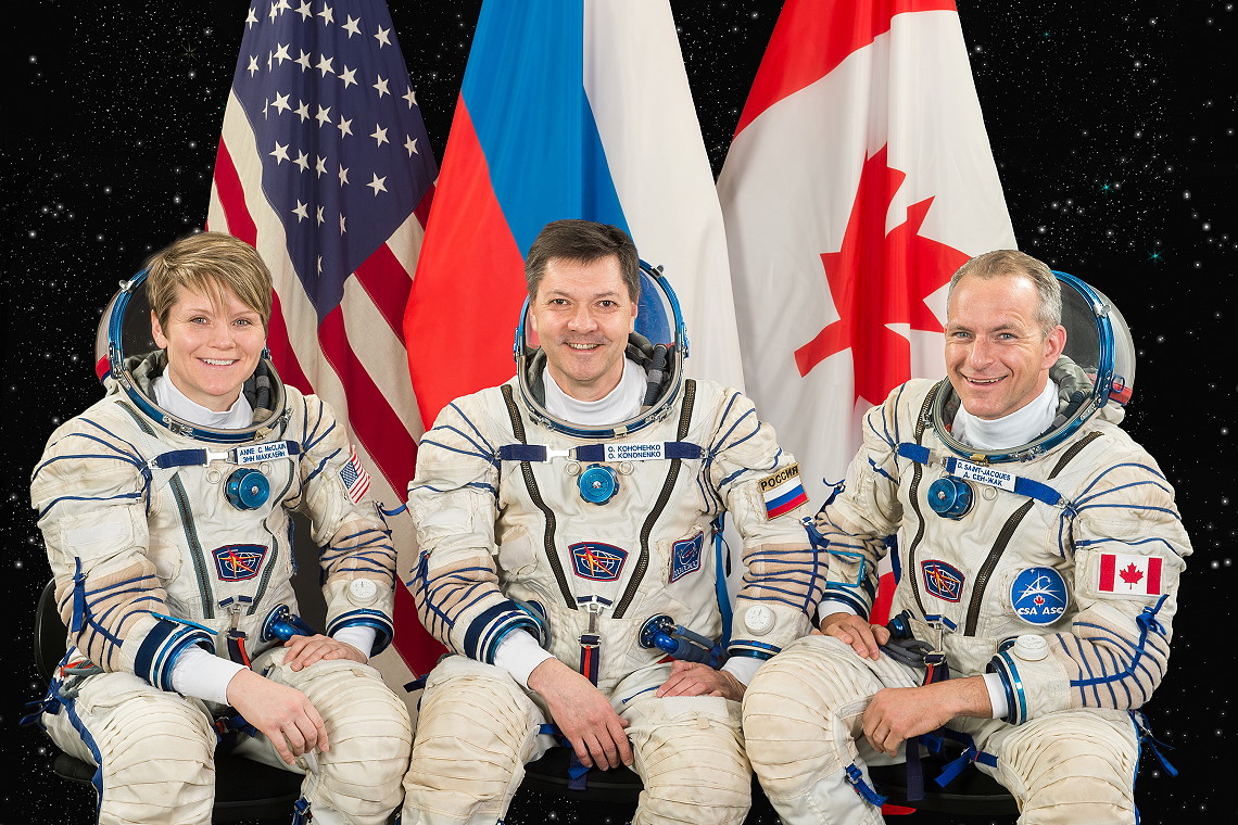 Crew Soyuz MS-09 backup