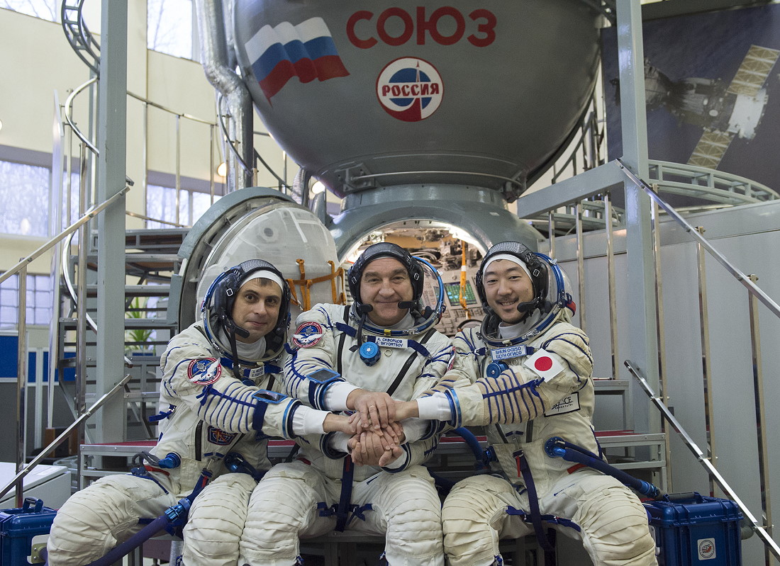 Crew Soyuz MS-20 (backup plus Andrei Fedyayev)