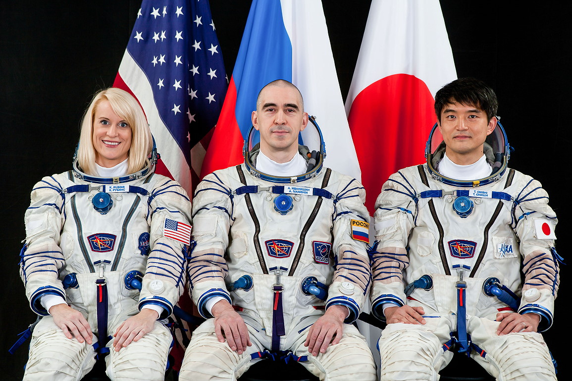 Crew Soyuz TMA-19M backup