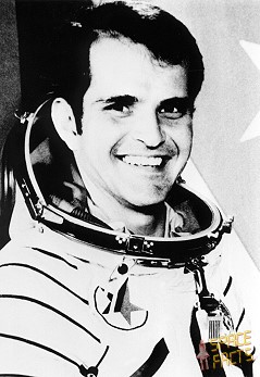 Jos� L�pez Falc�n